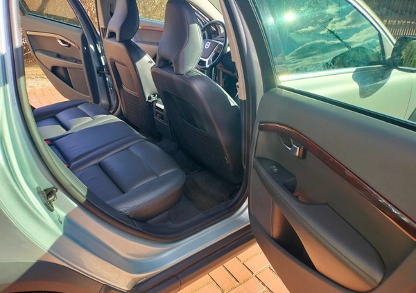 Volvo XC 70 cena 54500 przebieg: 240000, rok produkcji 2013 z Legionowo małe 277